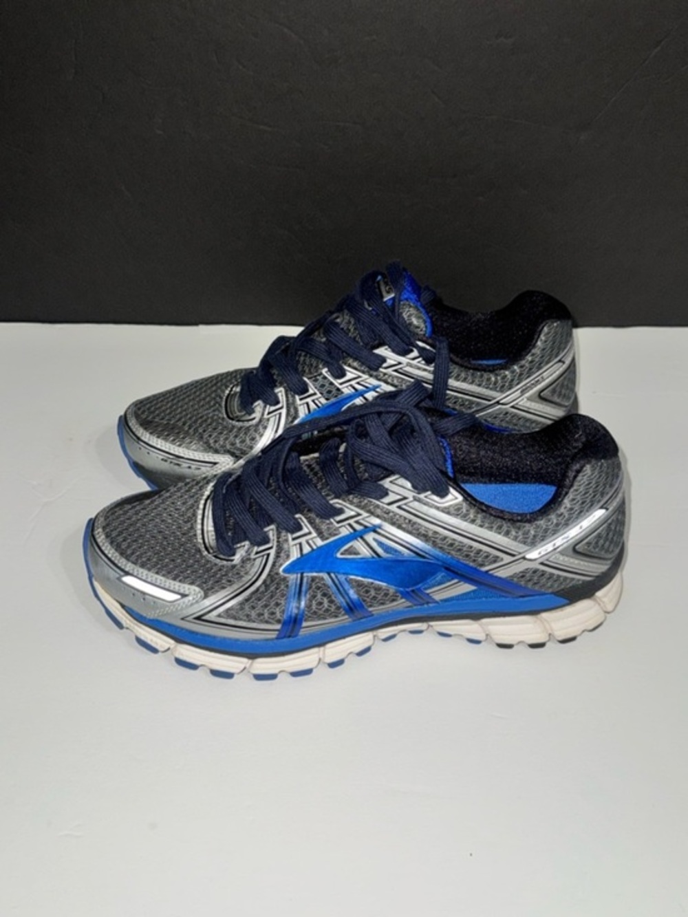 Brooks I Men’s I Sneakers I Running I Blue Athletic Shoes